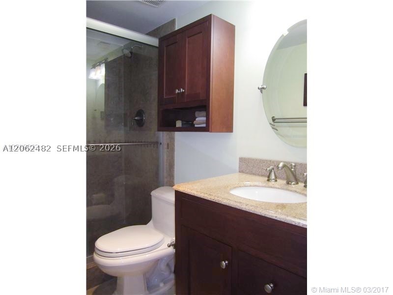 6886 N Kendall Dr #D202, Pinecrest FL 33156