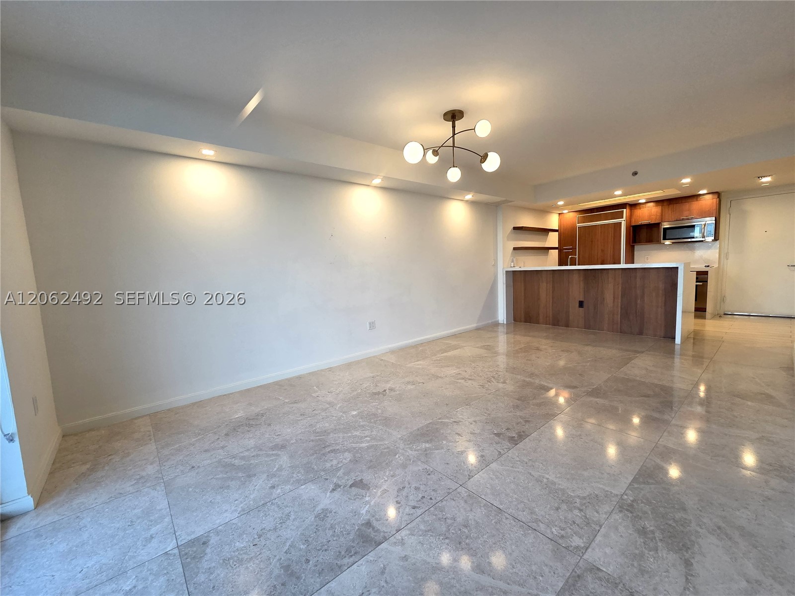 50 Biscayne Blvd #804, Miami FL 33132