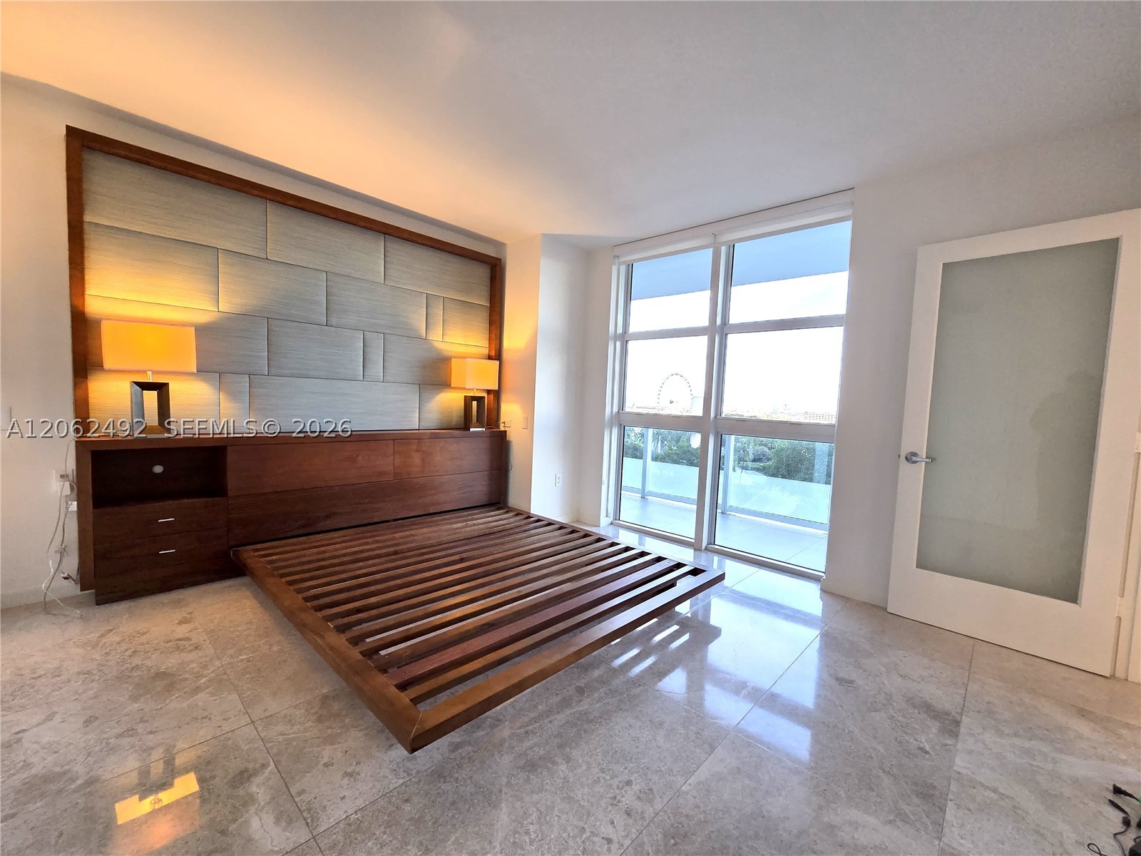 50 Biscayne Blvd #804, Miami FL 33132
