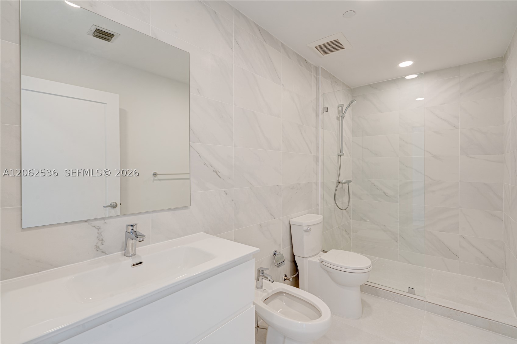 816 84th St #2, Miami Beach FL 33141