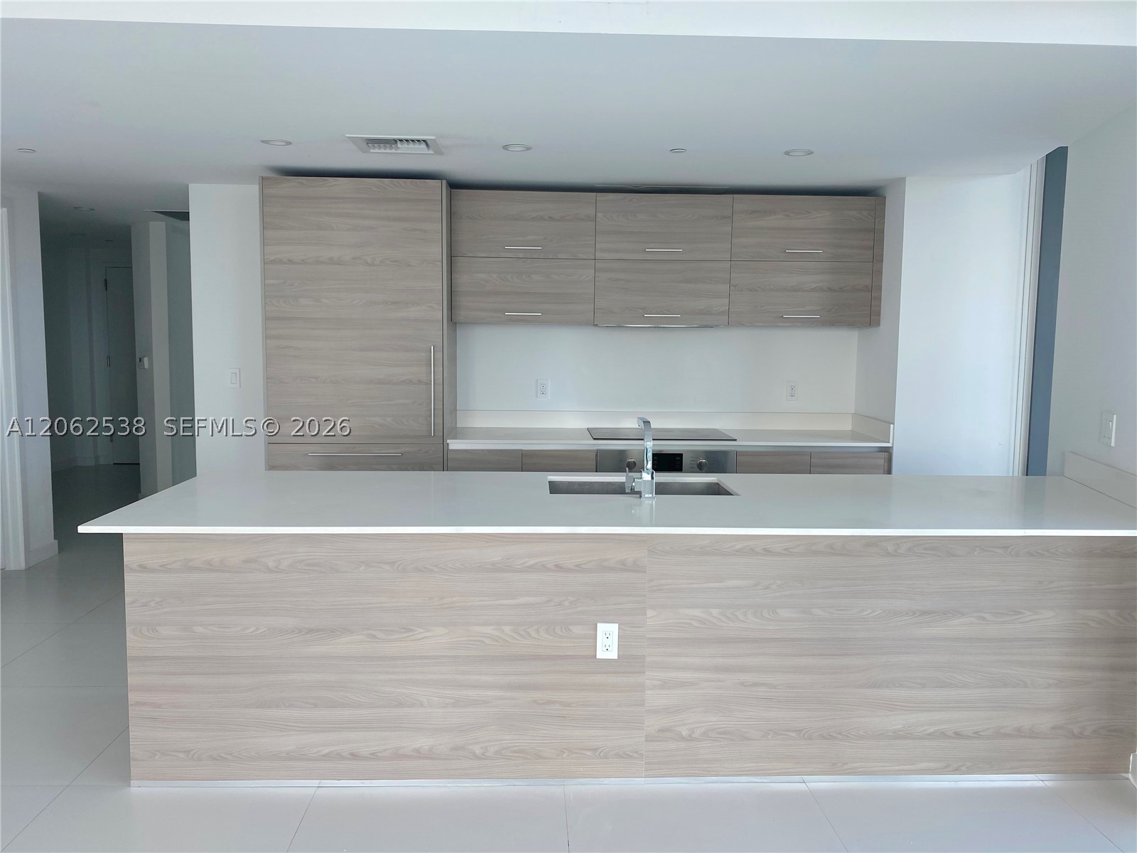 1300 S Miami Ave #2105, Miami FL 33130