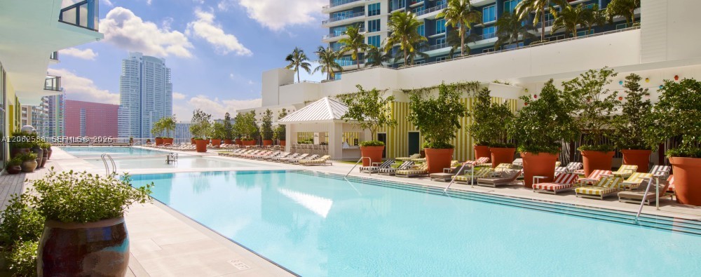 1300 S Miami Ave #2105, Miami FL 33130