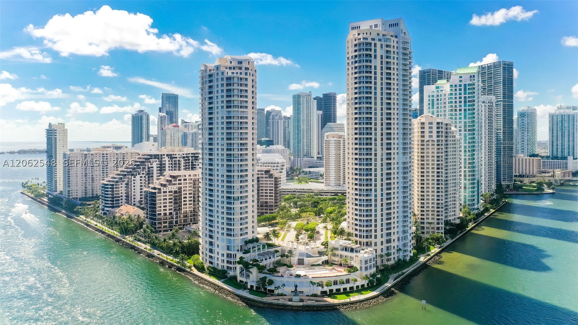 808 Brickell Key Dr #3007, Miami FL 33131
