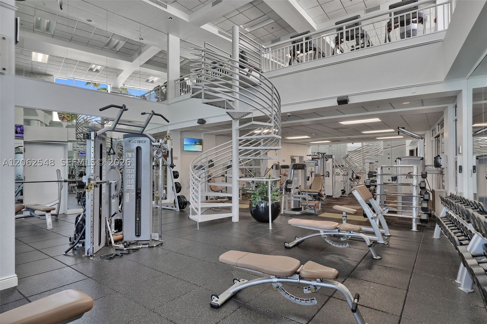 808 Brickell Key Dr #3007, Miami FL 33131