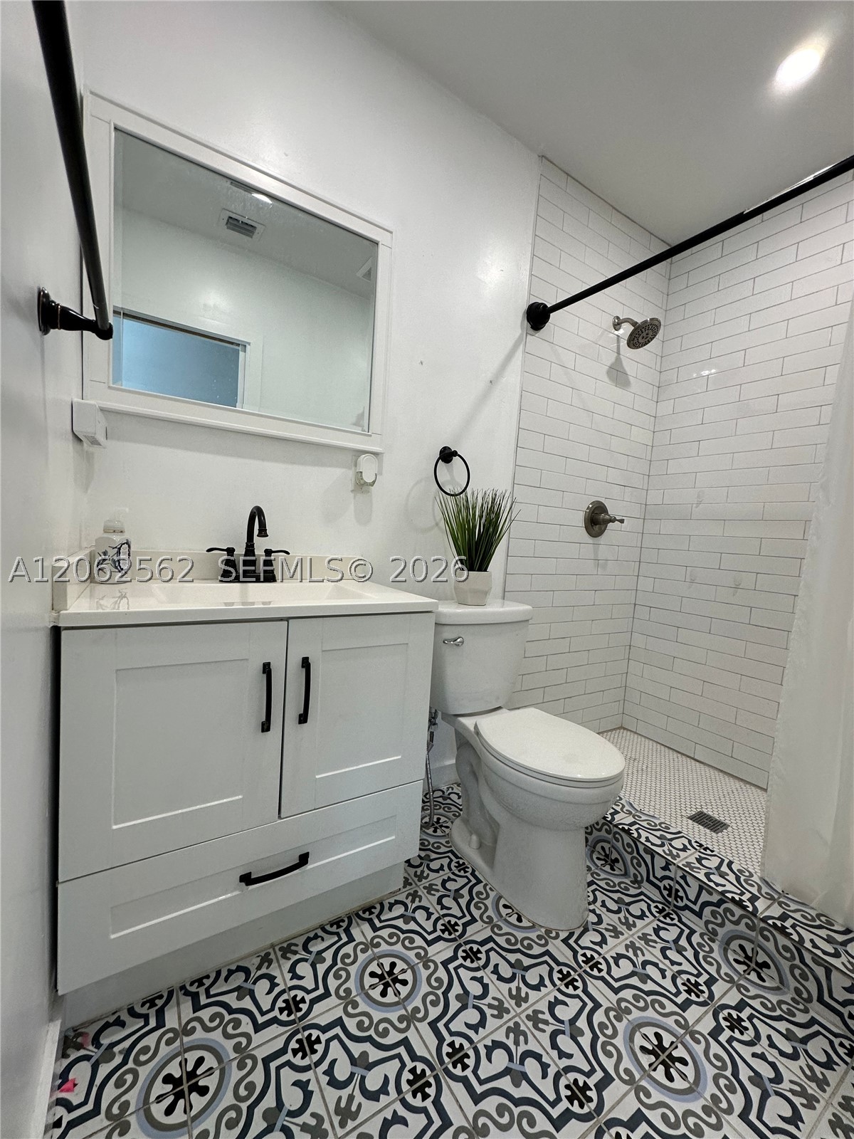 2401 SW 83rd Ave, Miami FL 33155