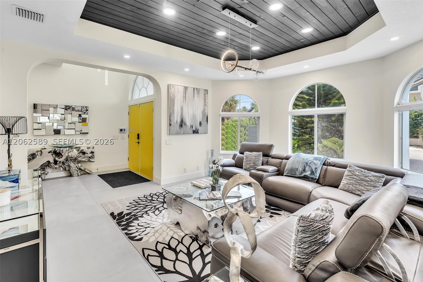 2521 Center Ave, Fort Lauderdale FL 33305