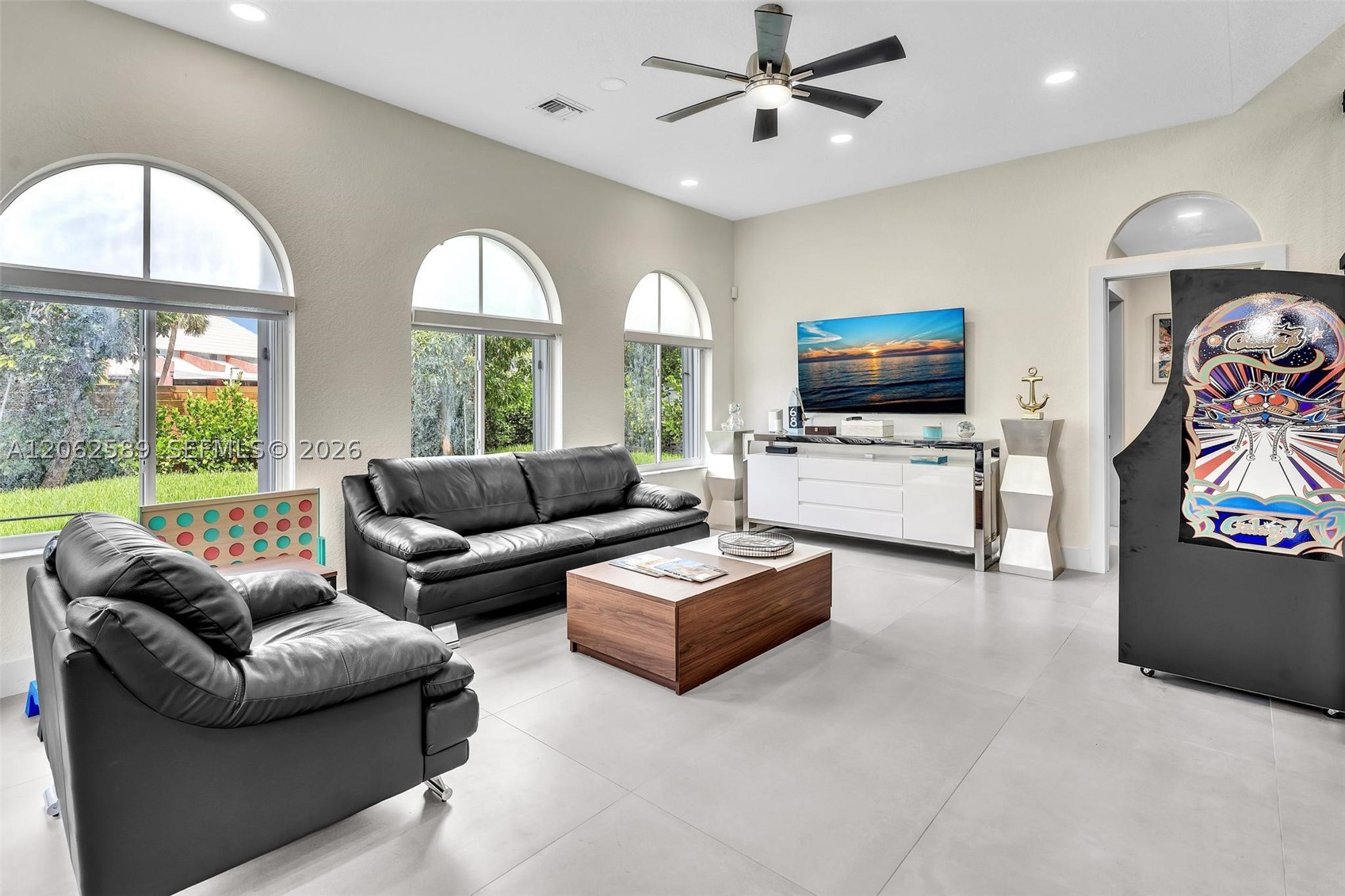 2521 Center Ave, Fort Lauderdale FL 33305