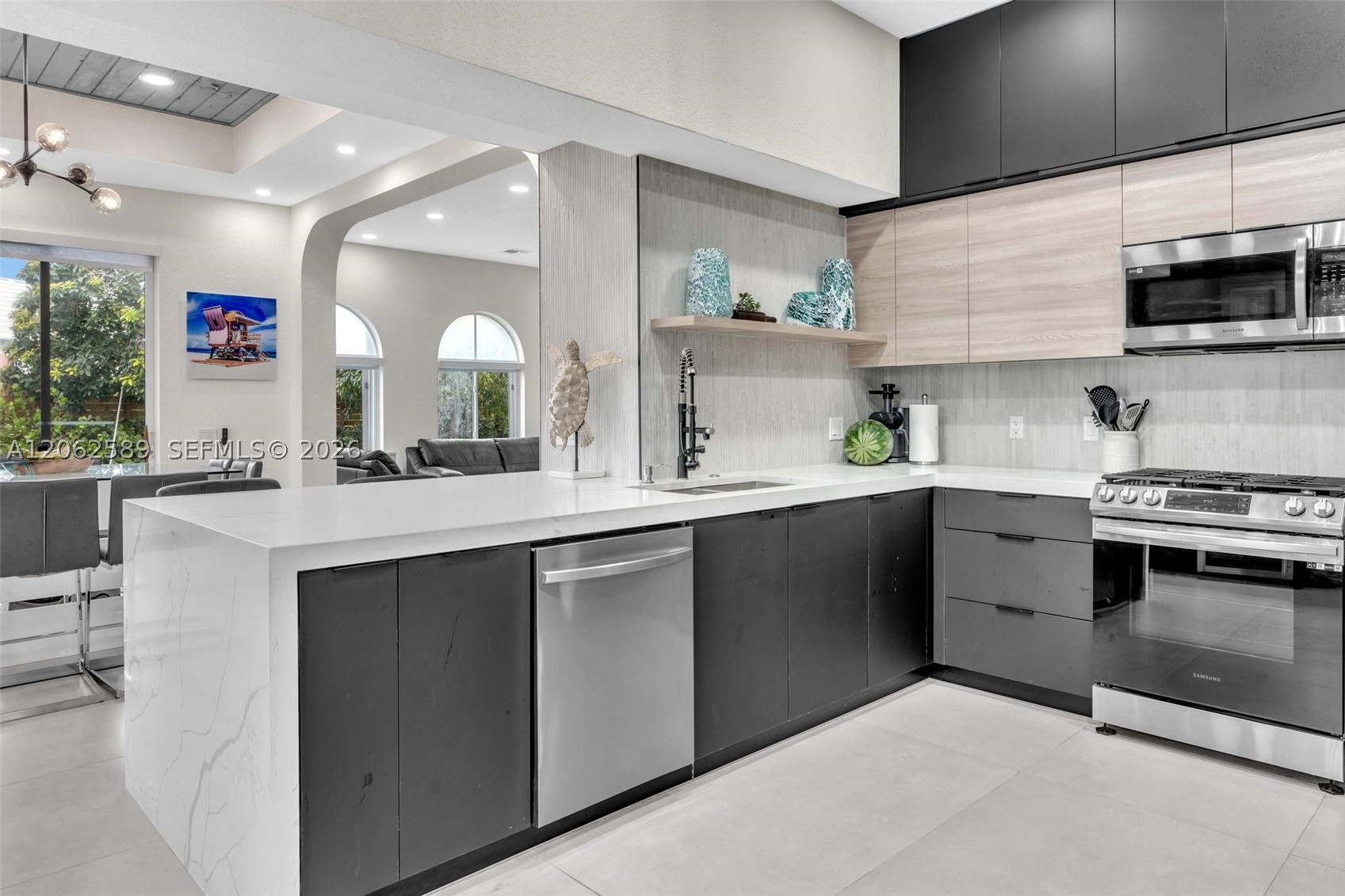 2521 Center Ave, Fort Lauderdale FL 33305