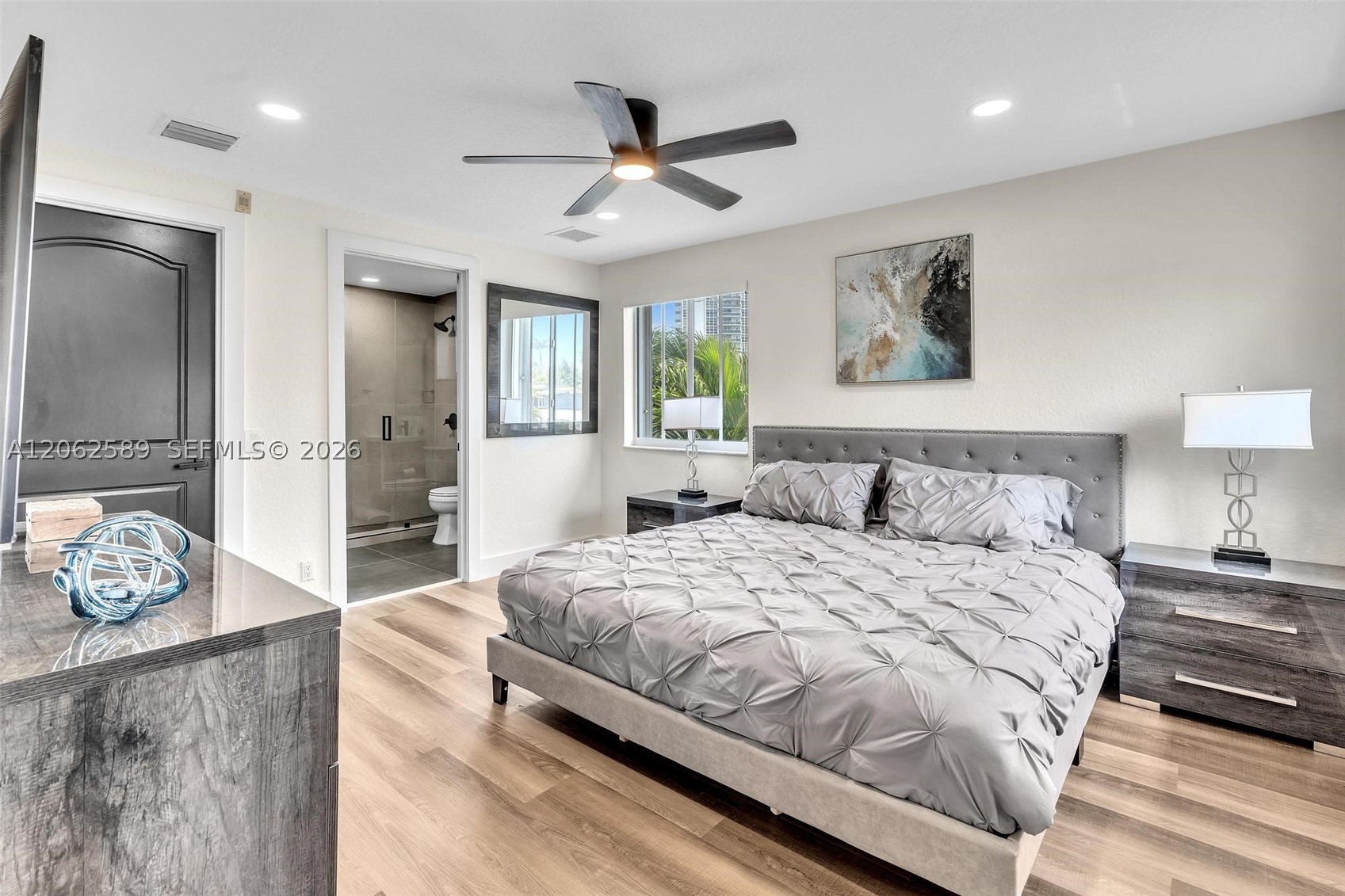 2521 Center Ave, Fort Lauderdale FL 33305