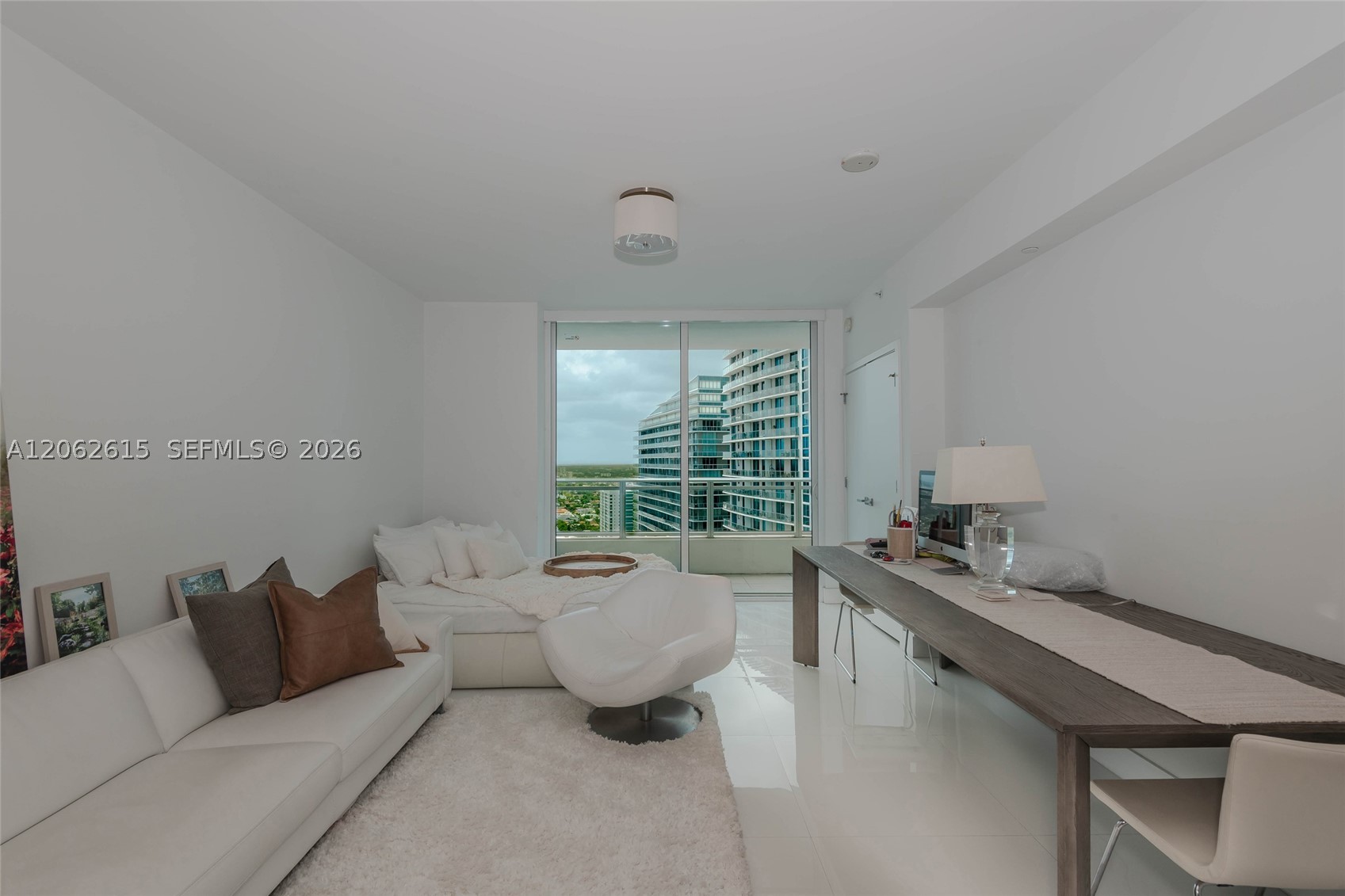 1080 Brickell Ave #3405, Miami FL 33131