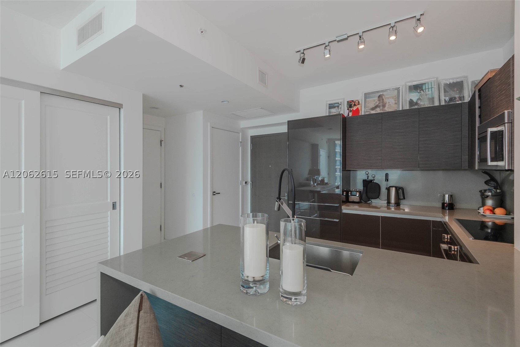 1080 Brickell Ave #3405, Miami FL 33131