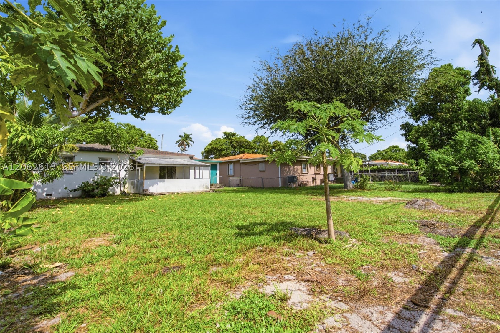 157 Lenape Dr, Miami Springs FL 33166