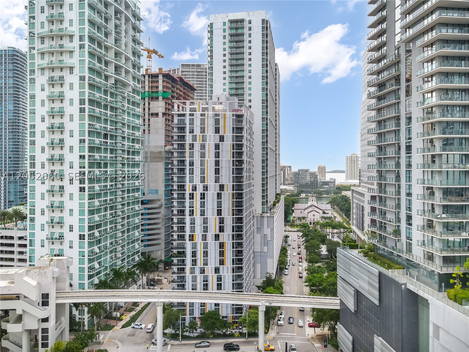 31 SE 6th St #1708, Miami FL 33131