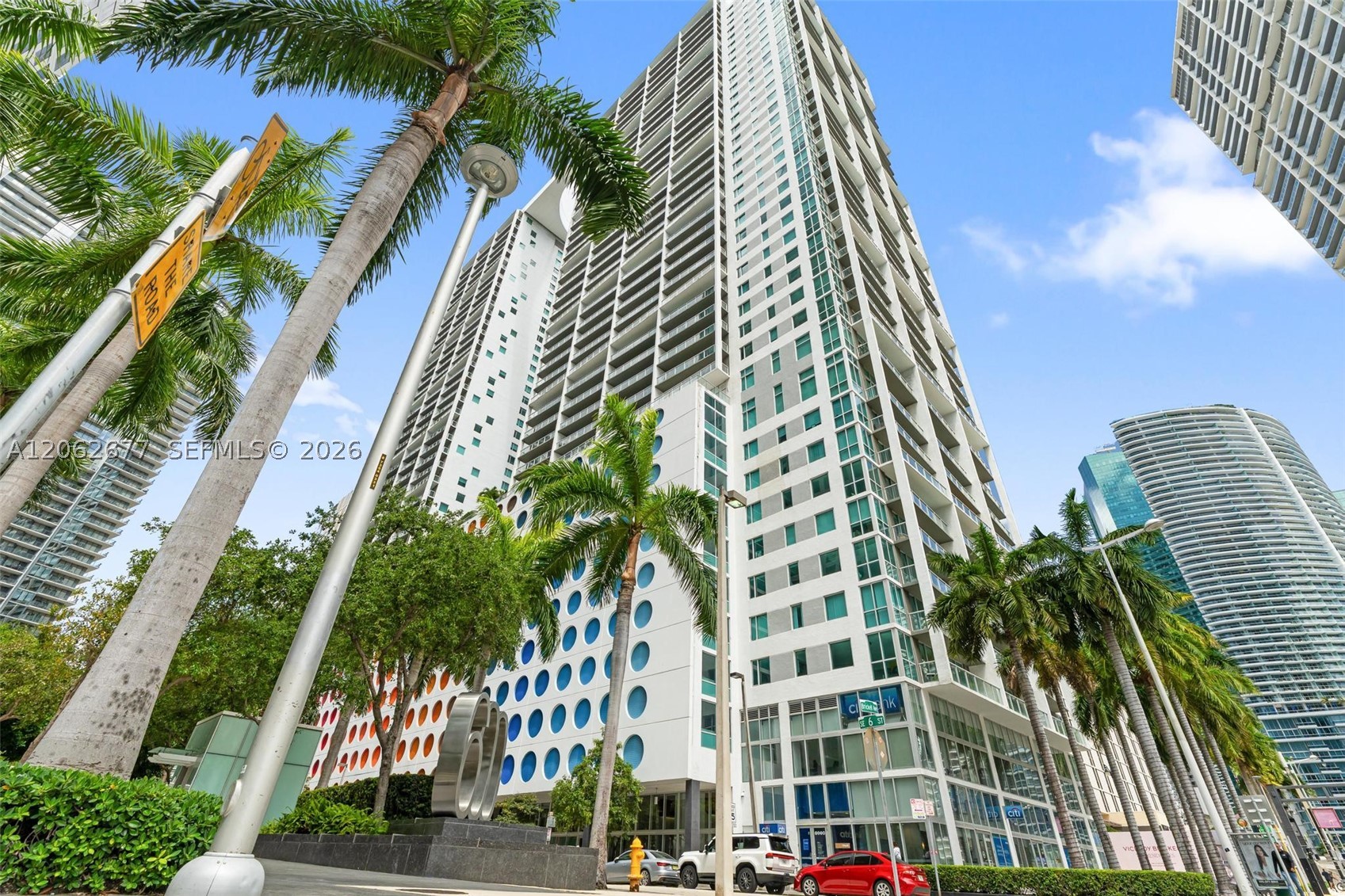 500 Brickell Ave #1405, Miami FL 33131