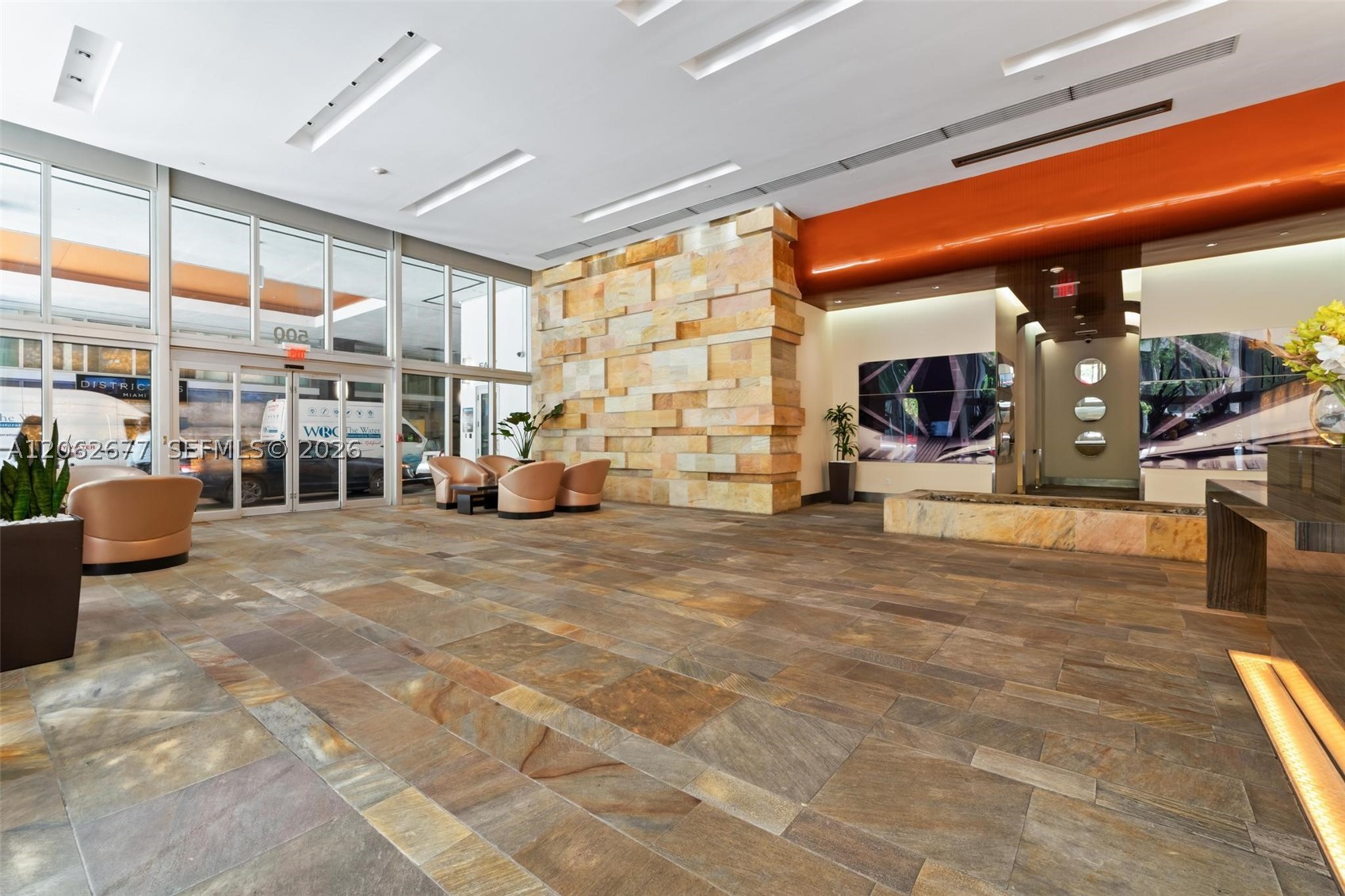 500 Brickell Ave #1405, Miami FL 33131