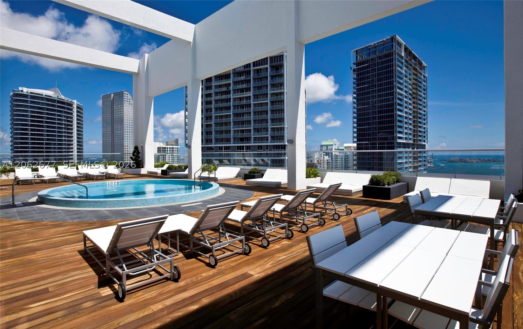 500 Brickell Ave #1405, Miami FL 33131