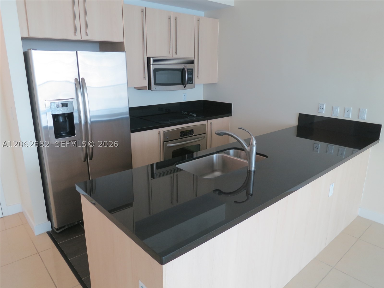 1111 SW 1 AV #1024-N, Miami FL 33130