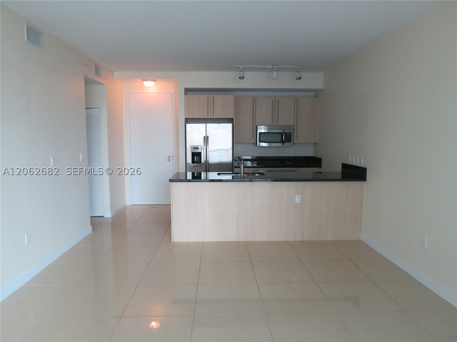 1111 SW 1 AV #1024-N, Miami FL 33130