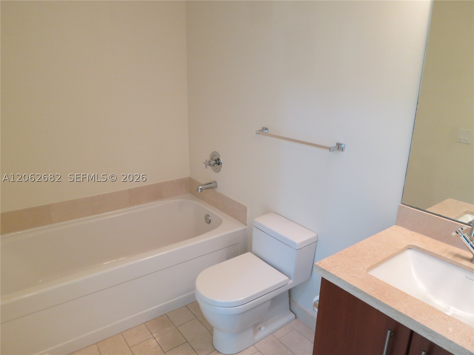 1111 SW 1 AV #1024-N, Miami FL 33130