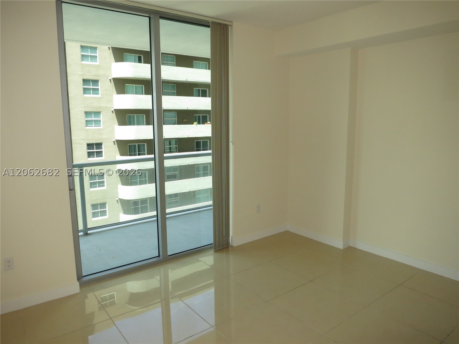 1111 SW 1 AV #1024-N, Miami FL 33130