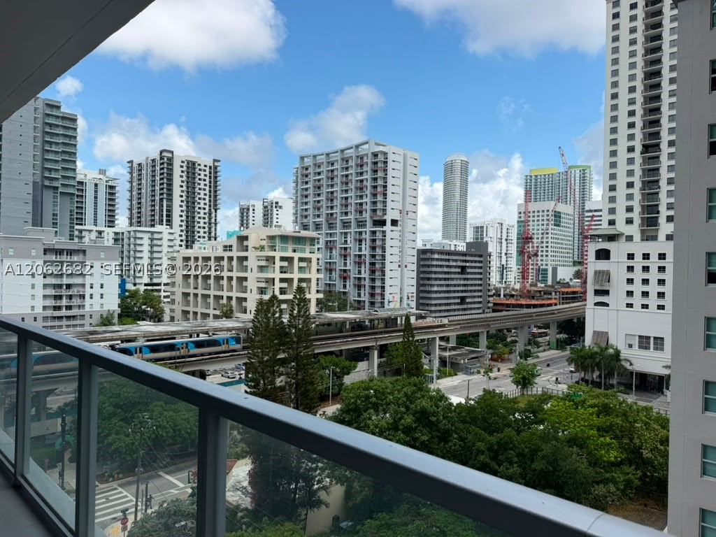 1111 SW 1 AV #1024-N, Miami FL 33130