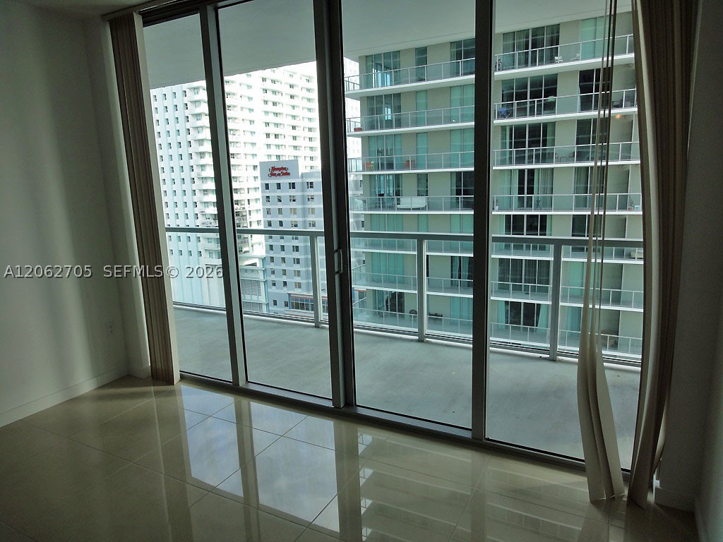 1111 SW 1 AV #1715-N, Miami FL 33130