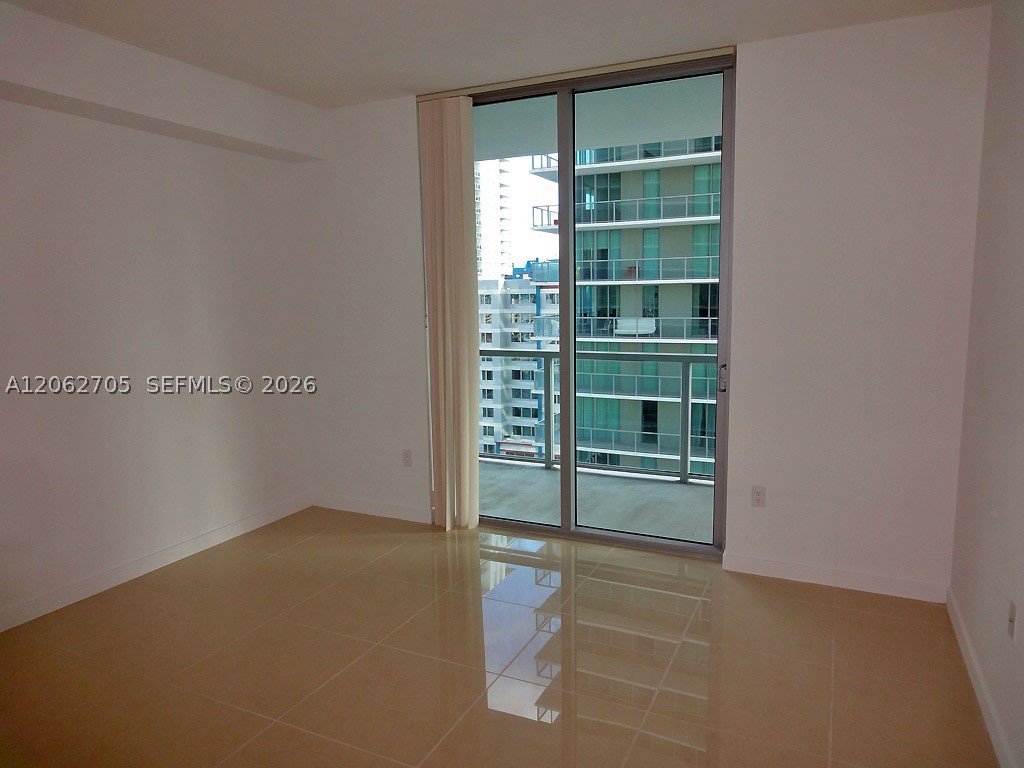 1111 SW 1 AV #1715-N, Miami FL 33130