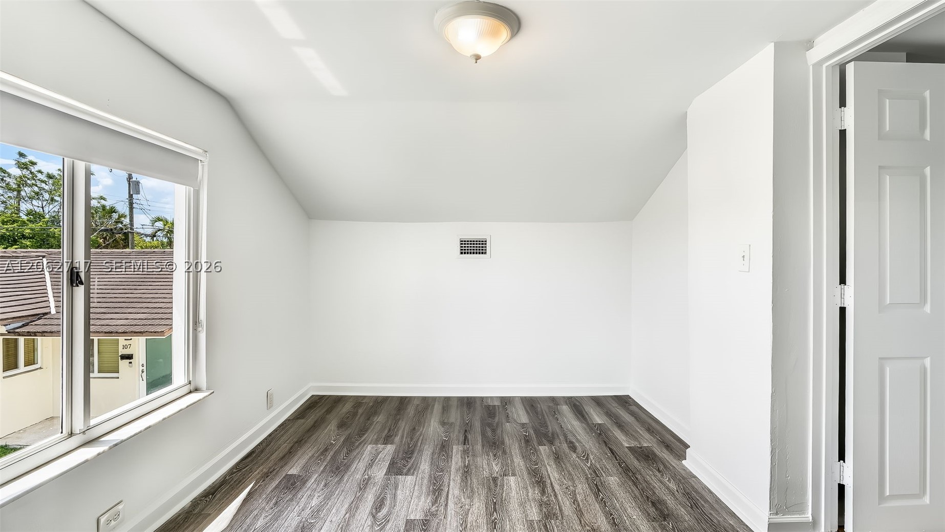 117 E 10th St, Hialeah FL 33010