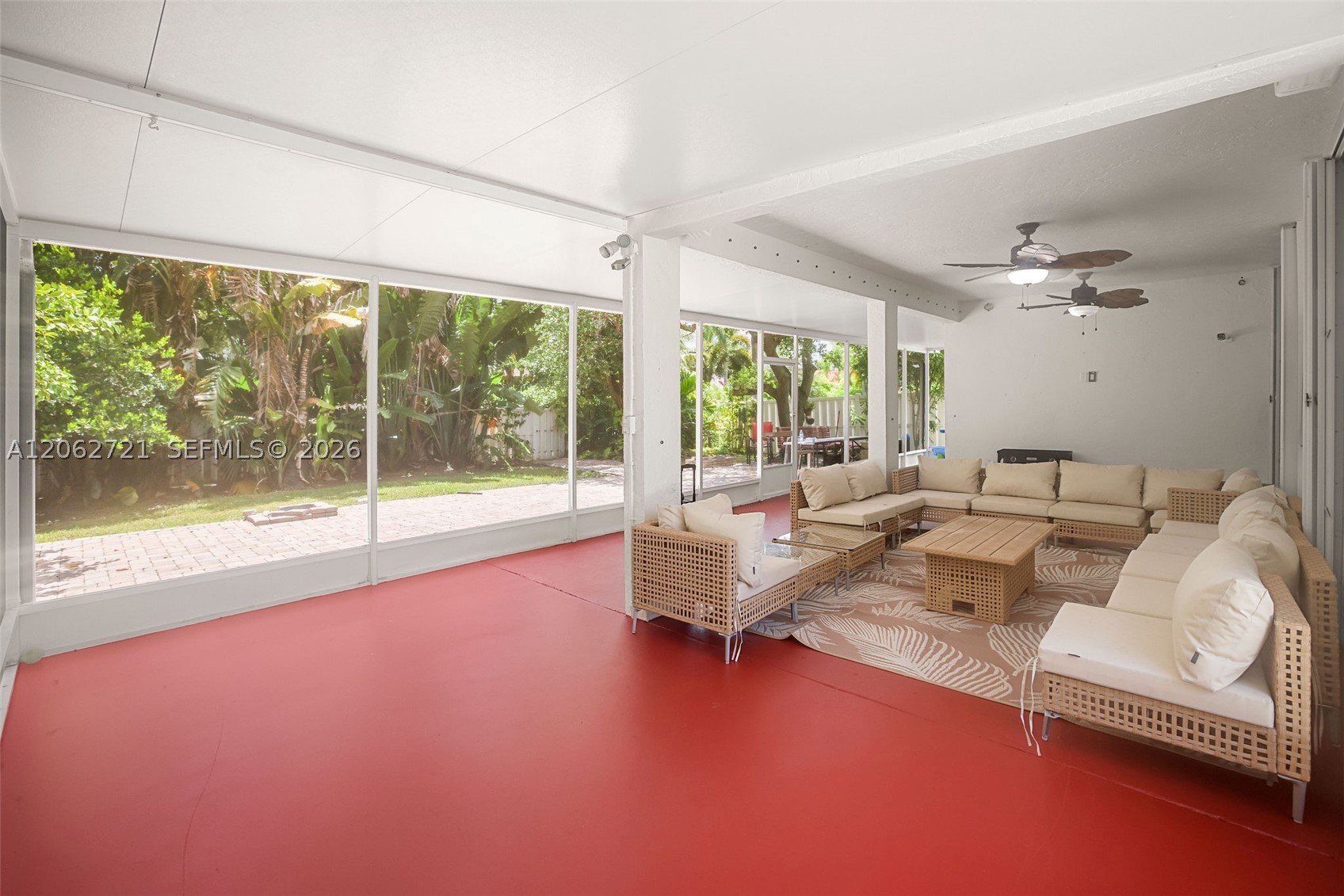 426 SE 5th St, Dania Beach FL 33004