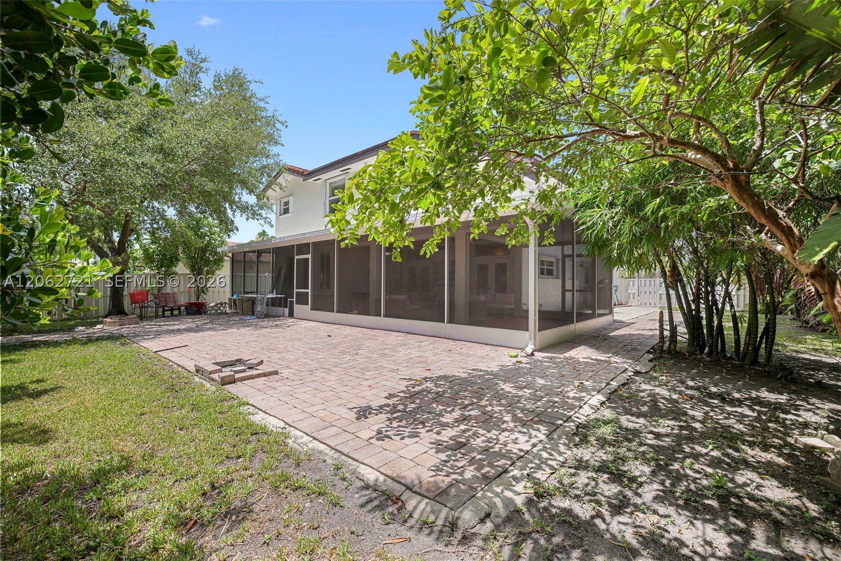 426 SE 5th St, Dania Beach FL 33004