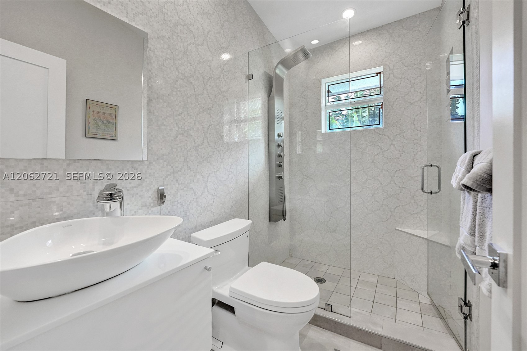 426 SE 5th St, Dania Beach FL 33004