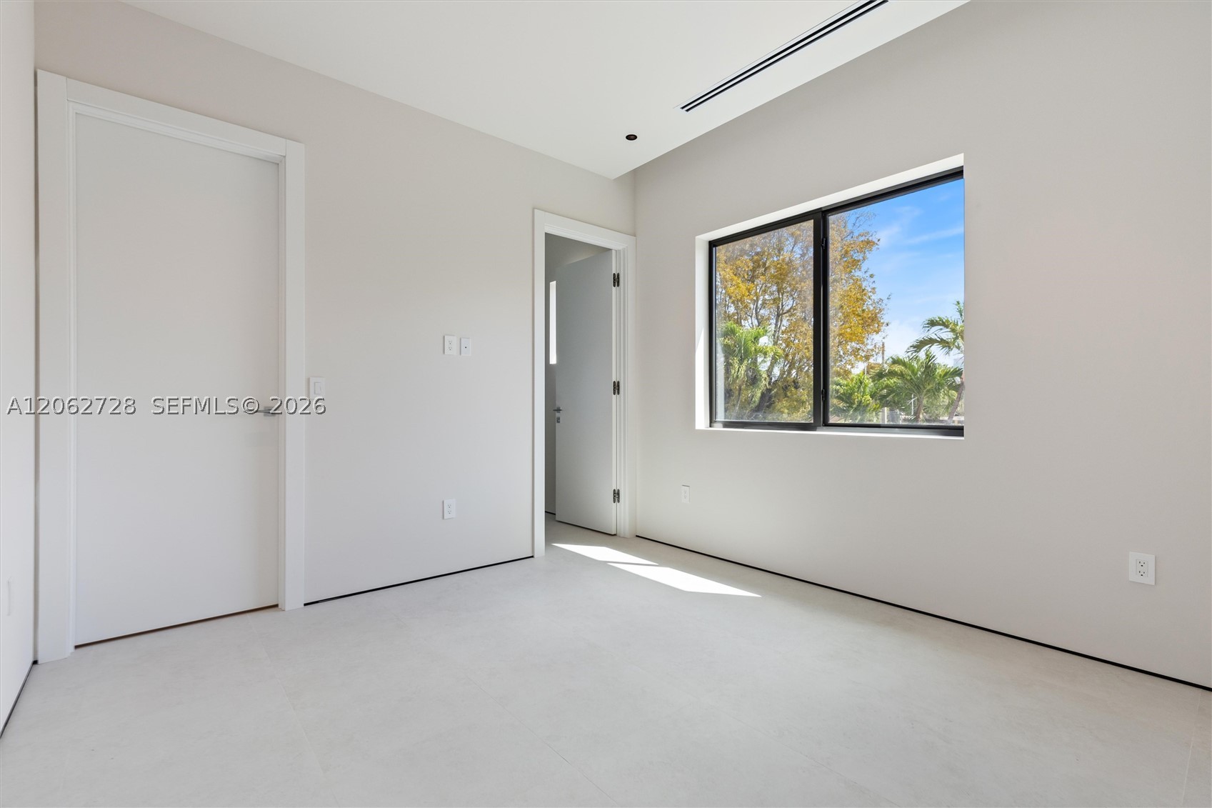 1748 SW 21st Ter #right, Miami FL 33145