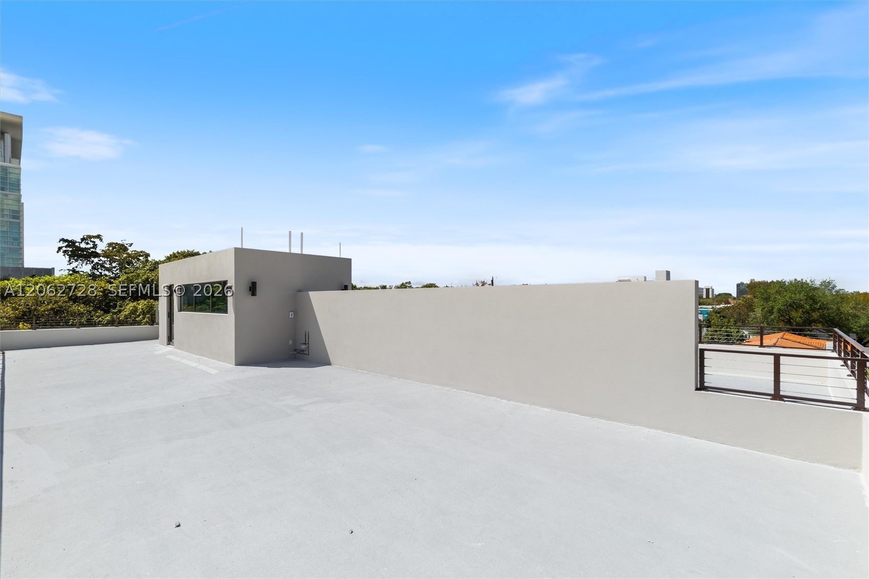 1748 SW 21st Ter #right, Miami FL 33145