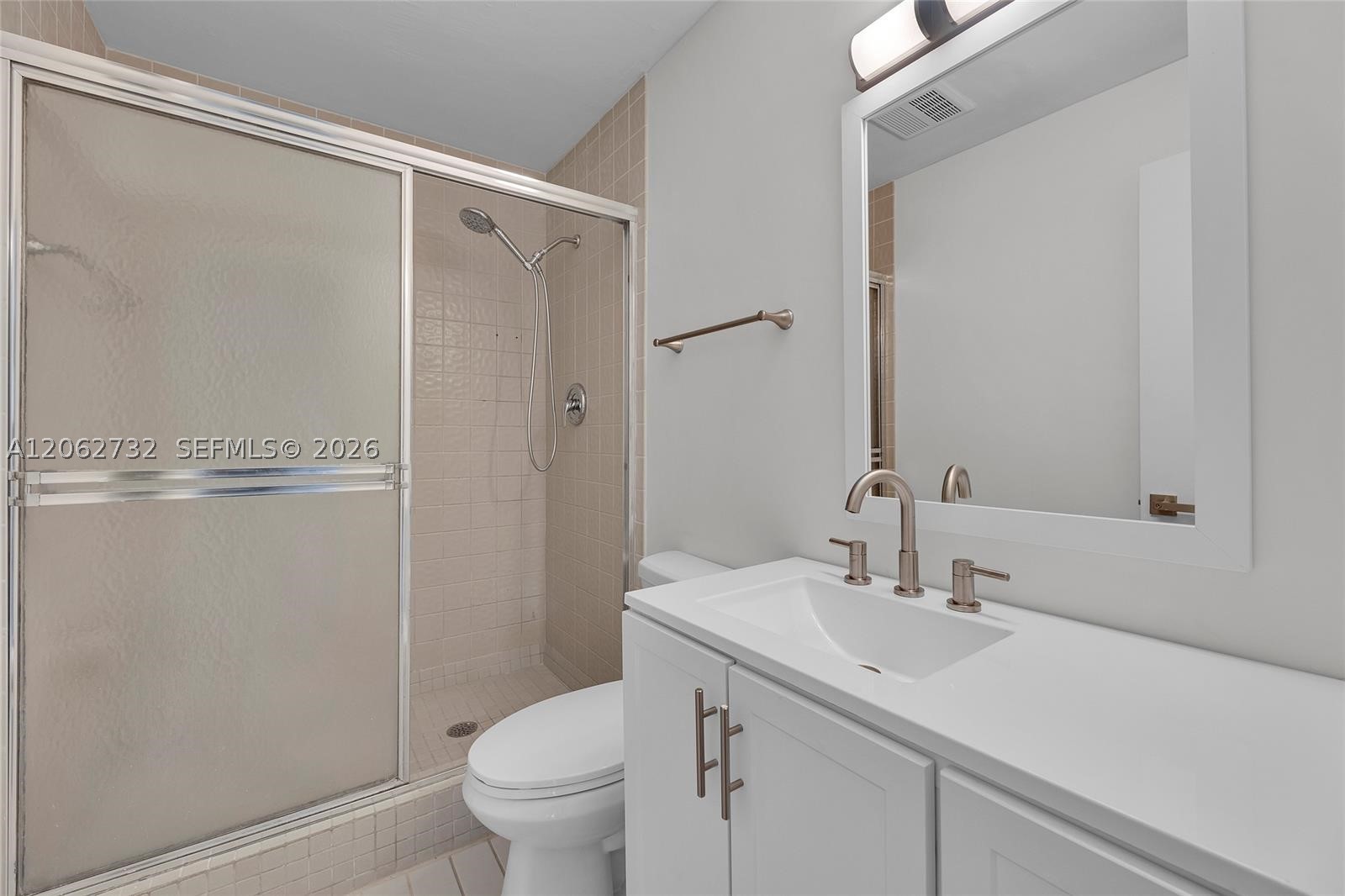 6413 Bay Club Dr #3, Fort Lauderdale FL 33308