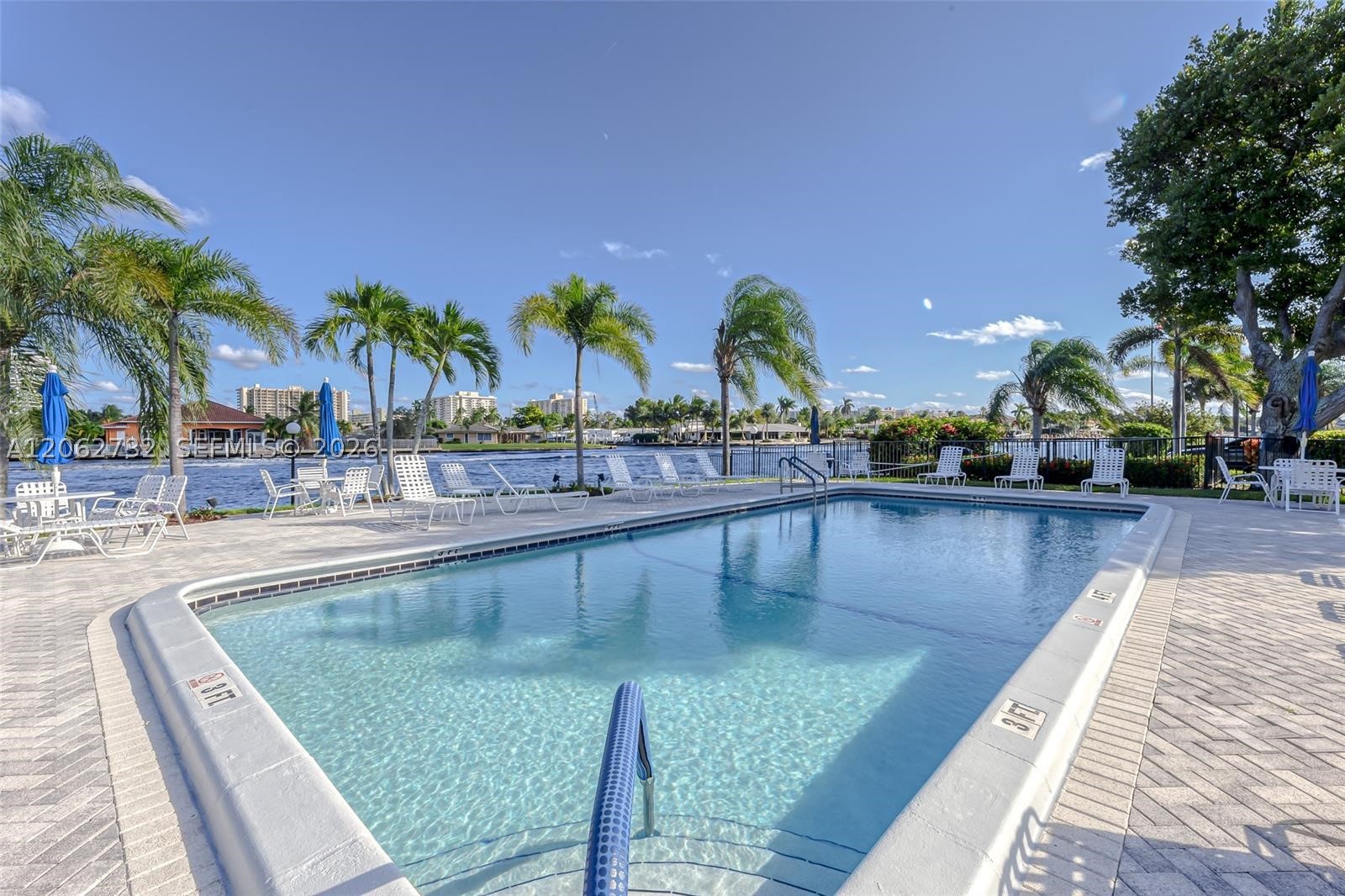 6413 Bay Club Dr #3, Fort Lauderdale FL 33308