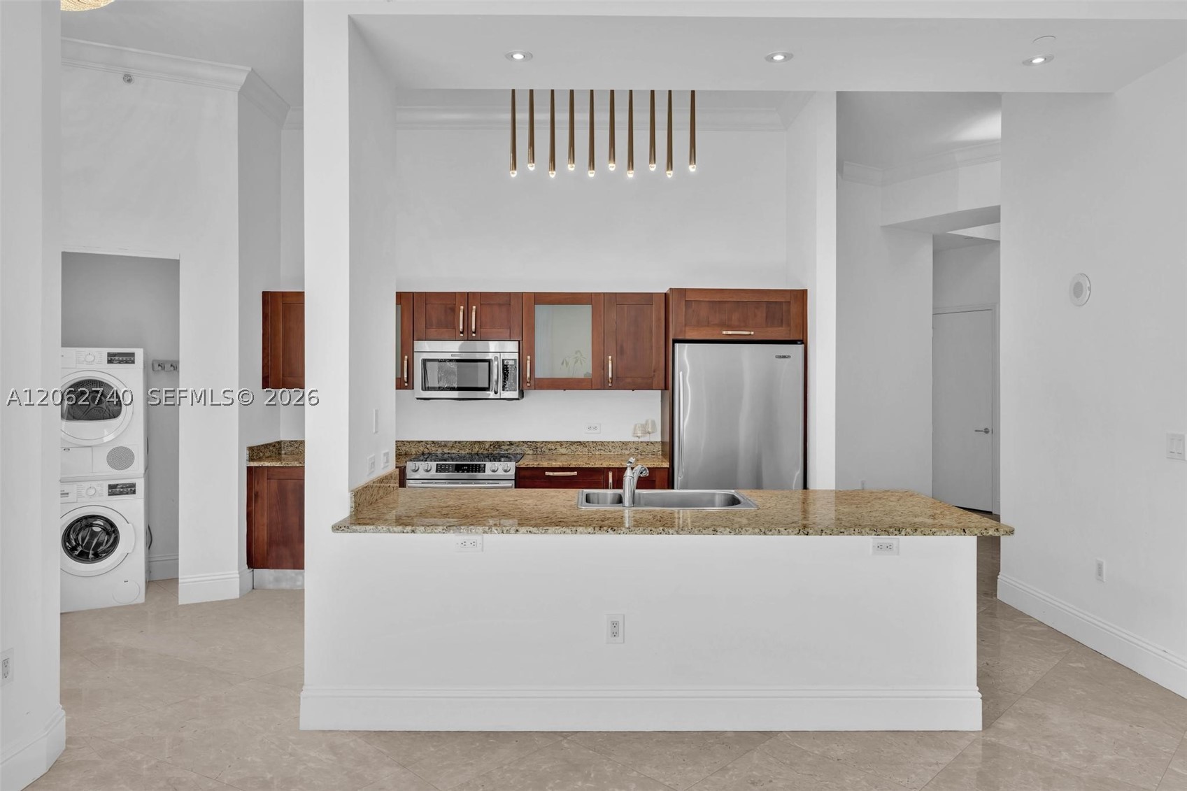 20000 E Country Club Dr #110, Aventura FL 33180