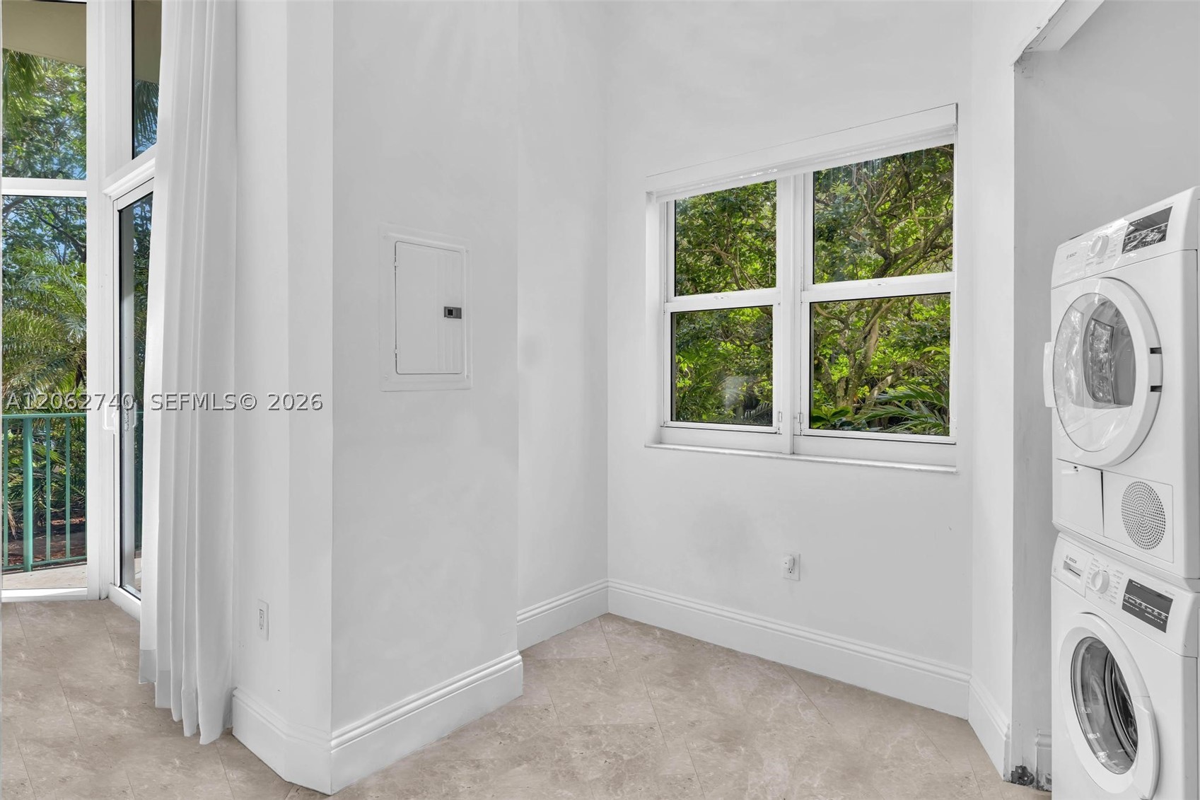 20000 E Country Club Dr #110, Aventura FL 33180