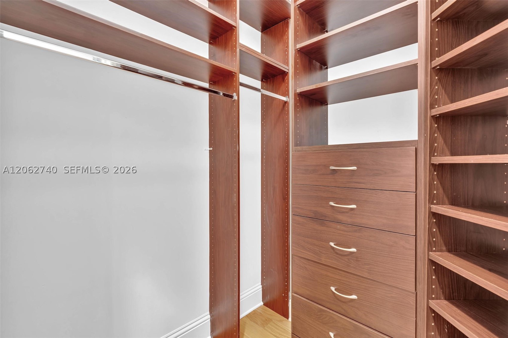 20000 E Country Club Dr #110, Aventura FL 33180