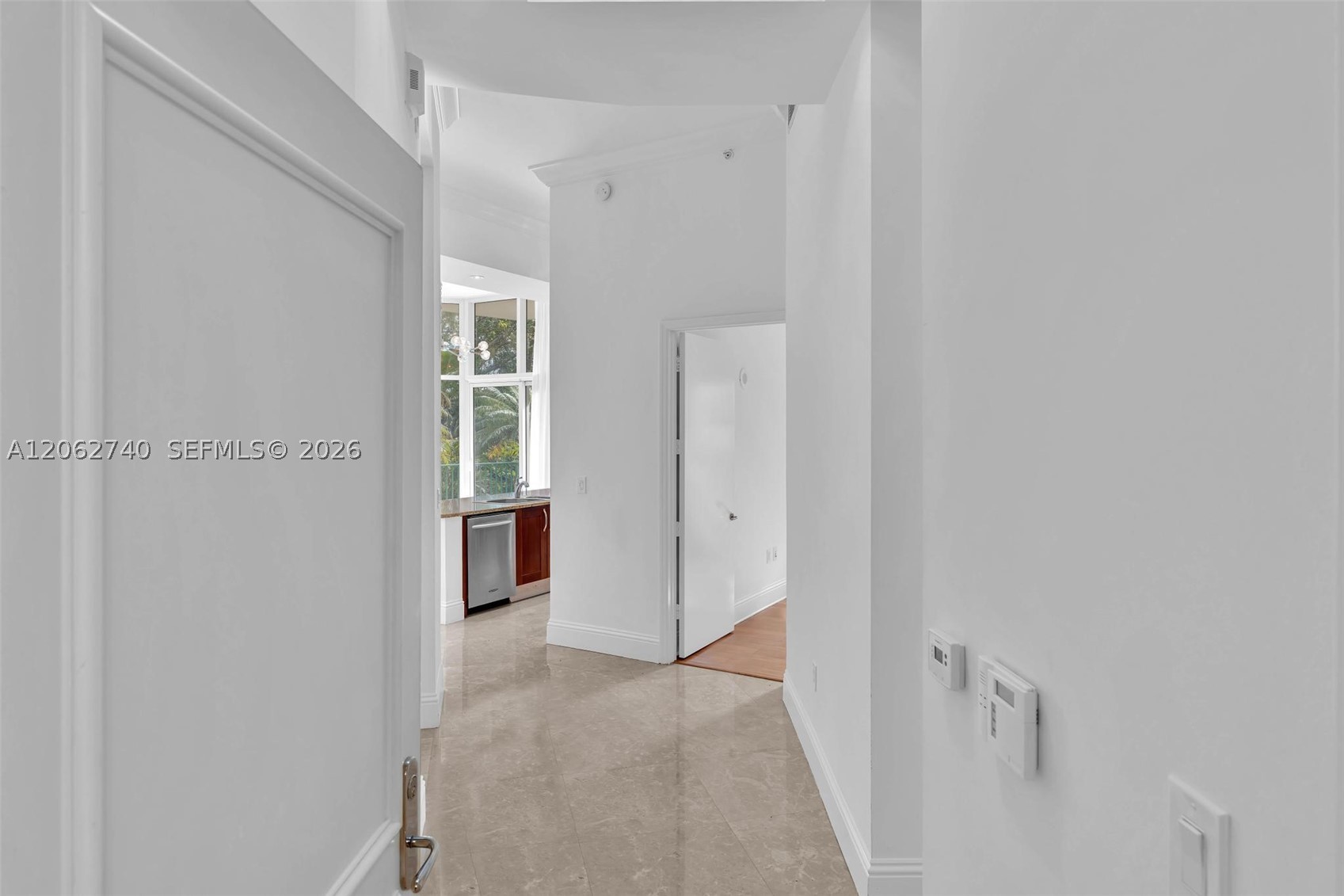20000 E Country Club Dr #110, Aventura FL 33180