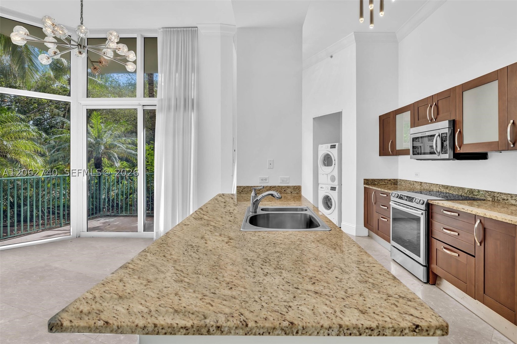 20000 E Country Club Dr #110, Aventura FL 33180