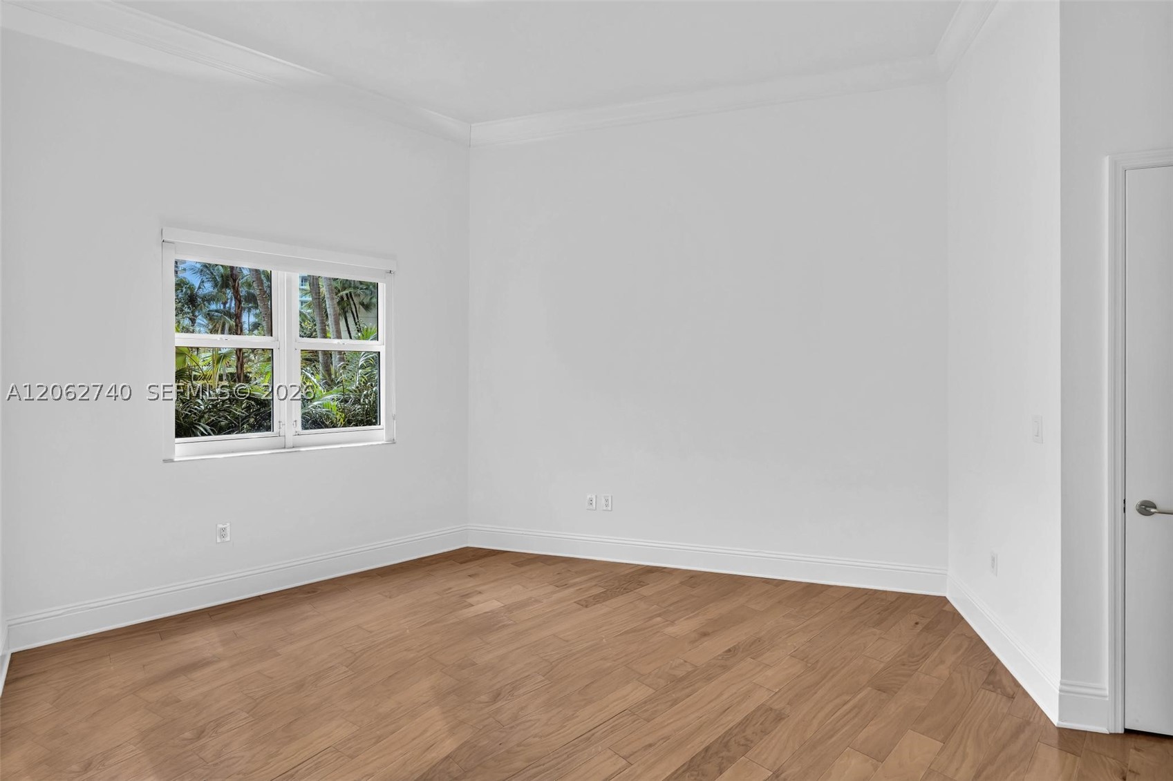20000 E Country Club Dr #110, Aventura FL 33180
