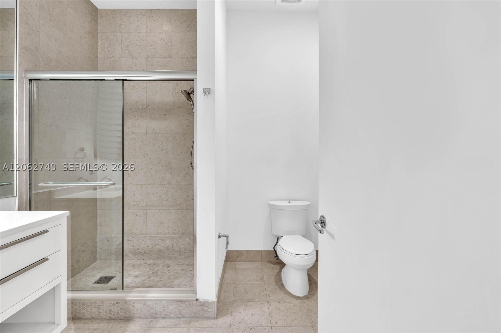 20000 E Country Club Dr #110, Aventura FL 33180