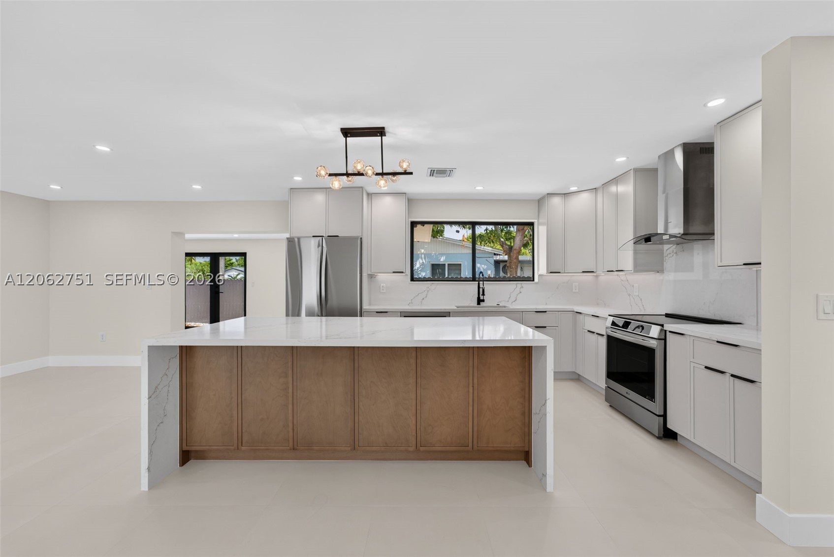 6514 SW 107th Pl, Miami FL 33173