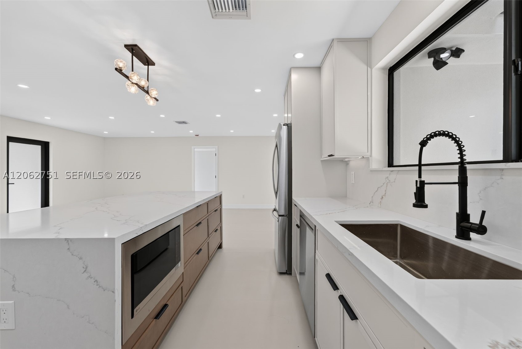 6514 SW 107th Pl, Miami FL 33173