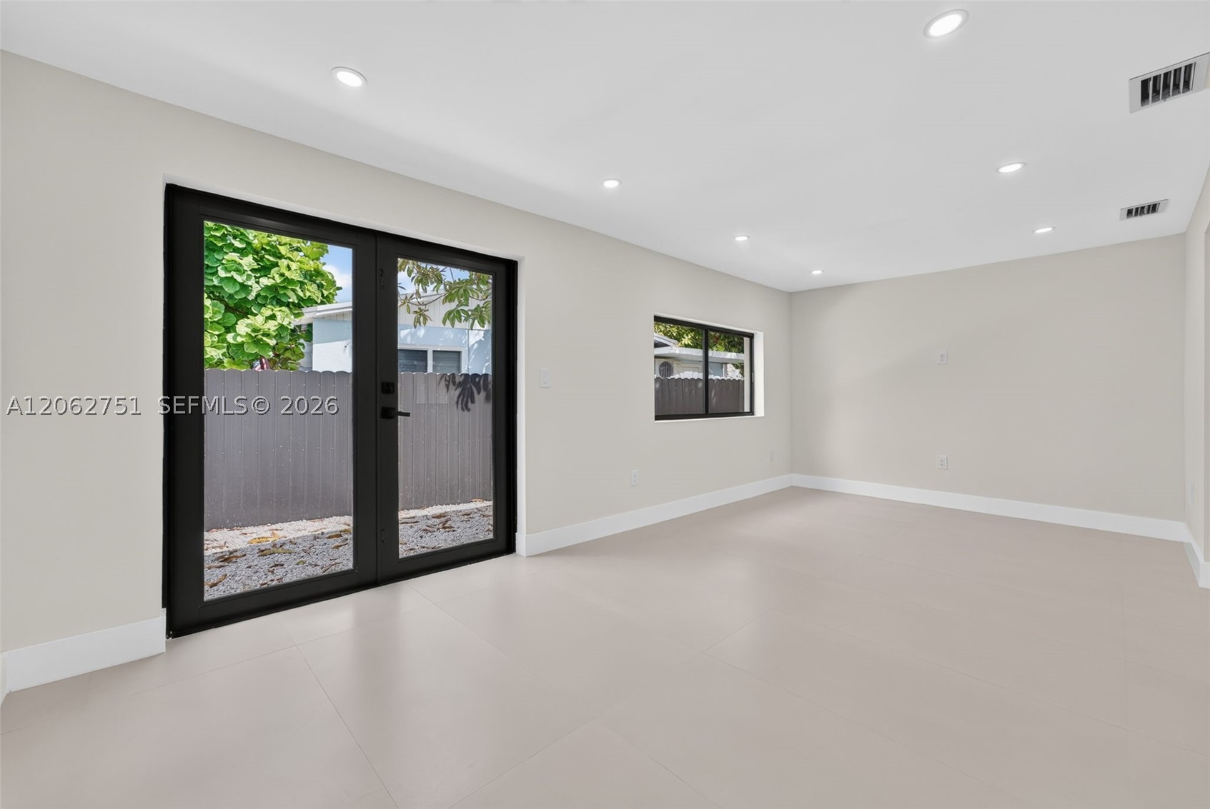 6514 SW 107th Pl, Miami FL 33173