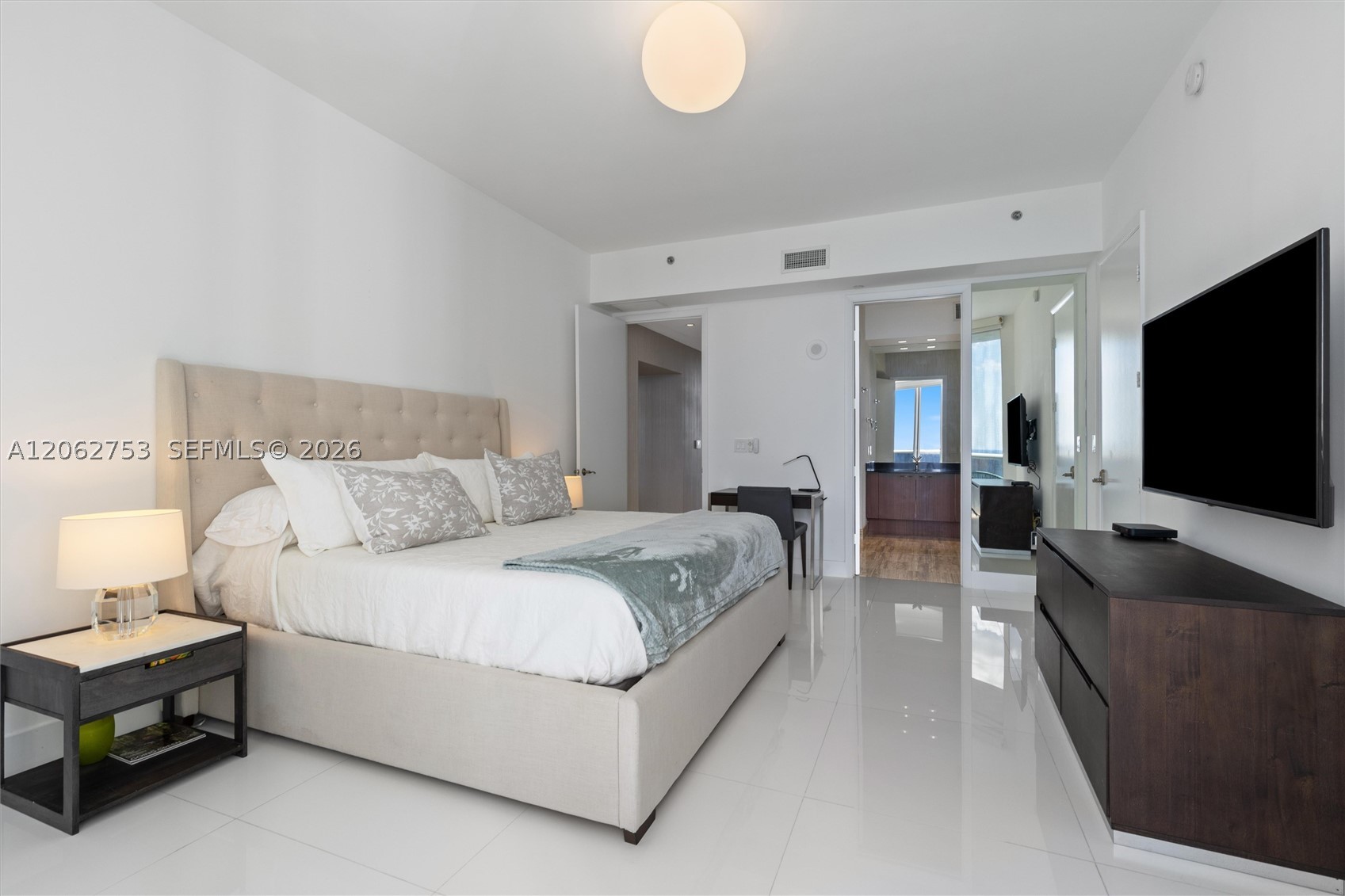 15811 Collins Ave #1604, Sunny Isles Beach FL 33160