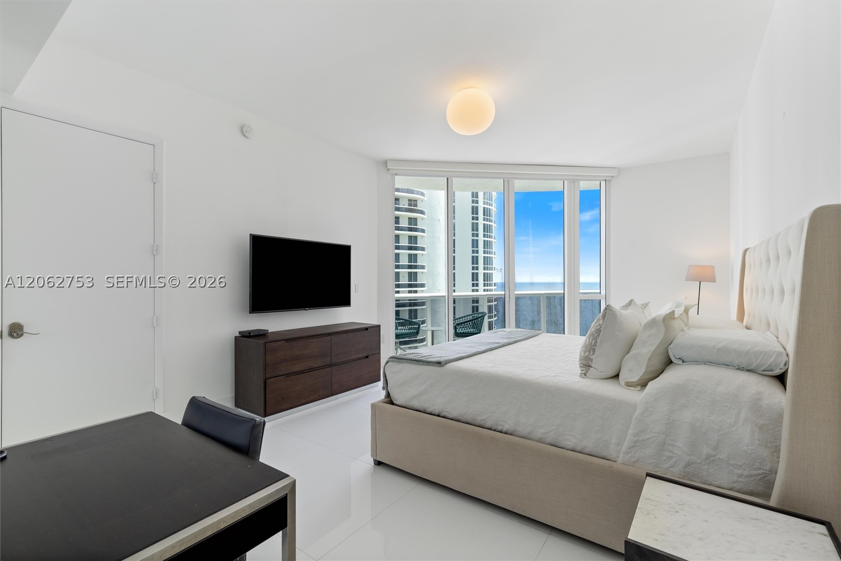 15811 Collins Ave #1604, Sunny Isles Beach FL 33160