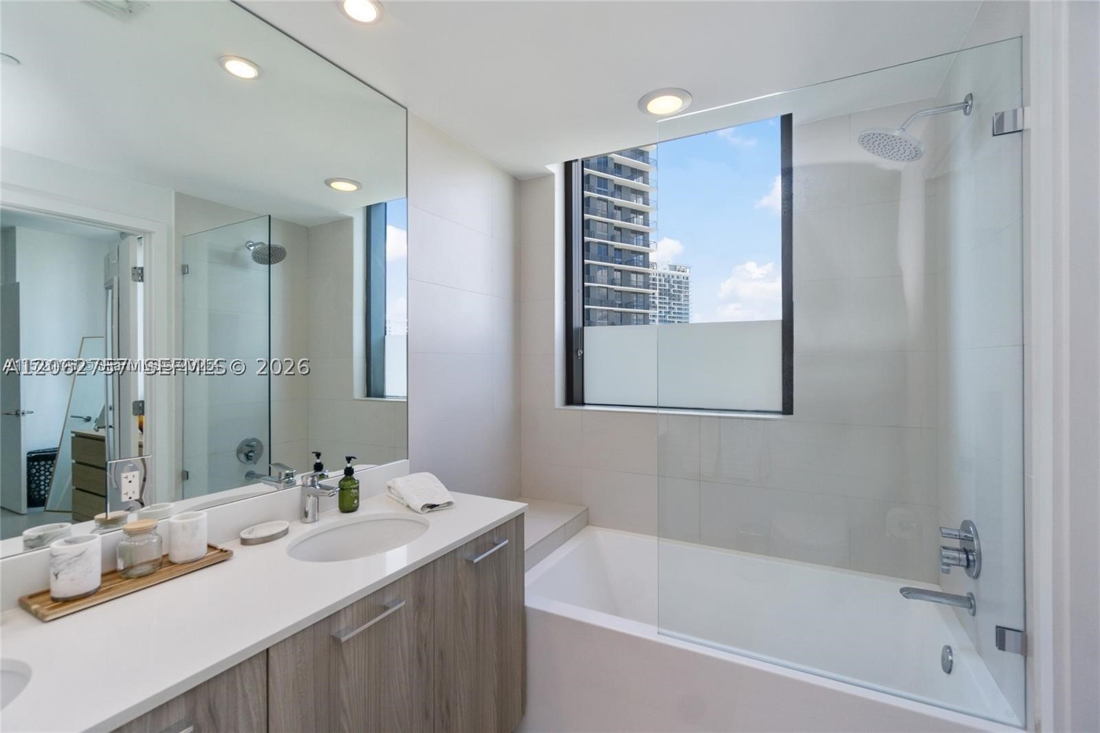 501 NE 31st St #2109, Miami FL 33137