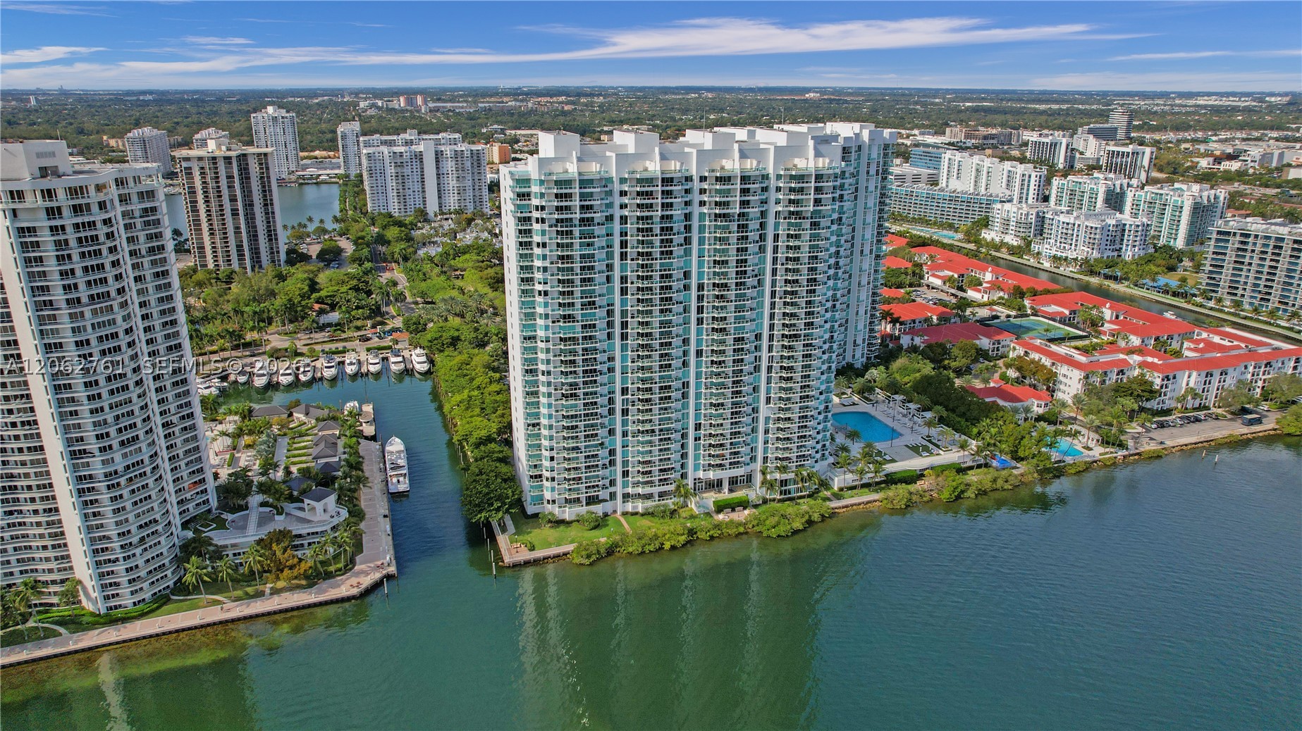 3201 NE 183rd St #2403, Aventura FL 33160