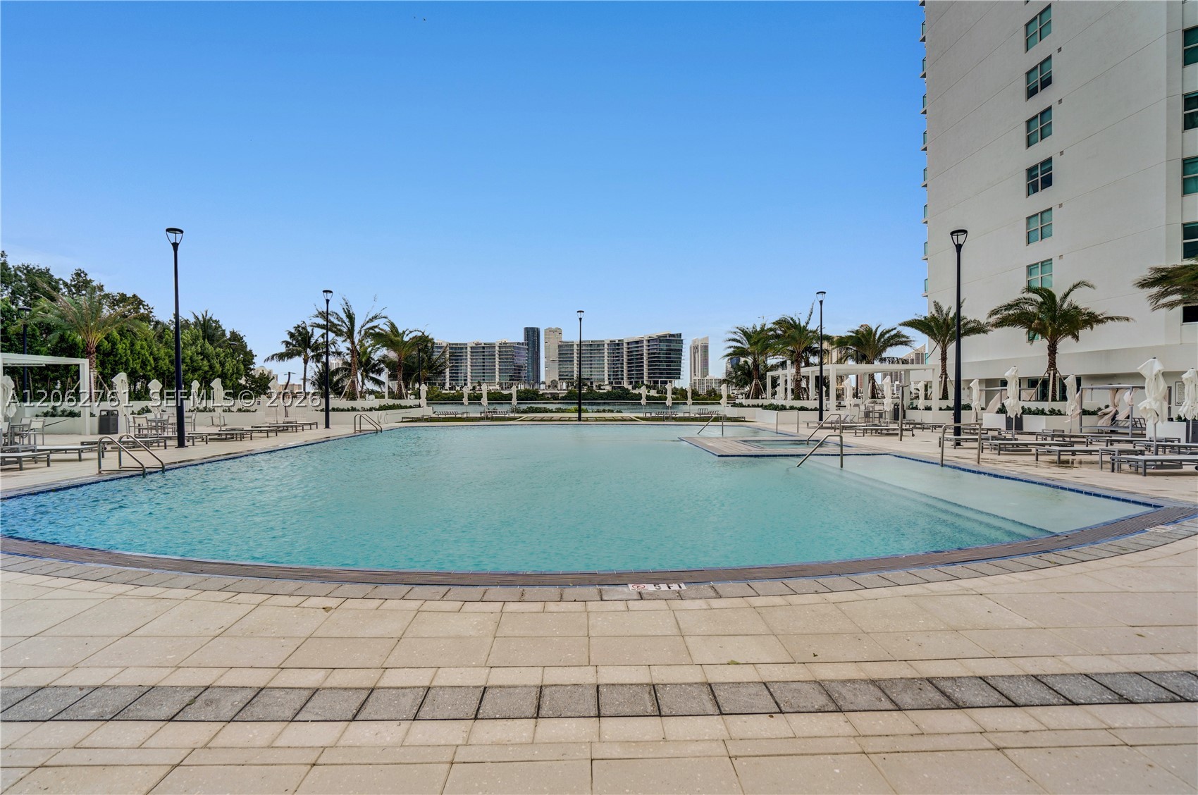 3201 NE 183rd St #2403, Aventura FL 33160